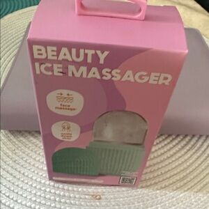 Pink and Green Beauty Ice Massager